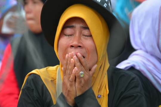 Guru Honorer Bersertifikasi Pekanbaru “Dipaksa” Kembalikan Gaji