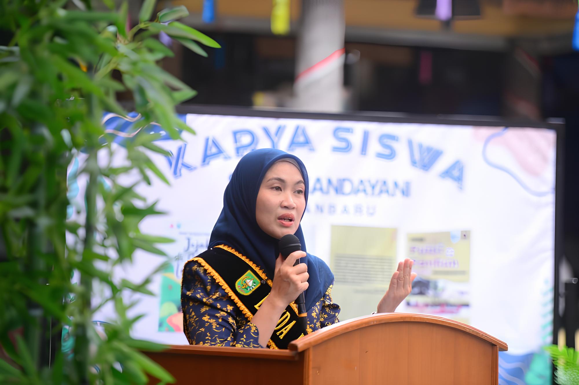 Henny Sasmita, Literasi Sebagai Kunci Lahirkan Generasi Unggul