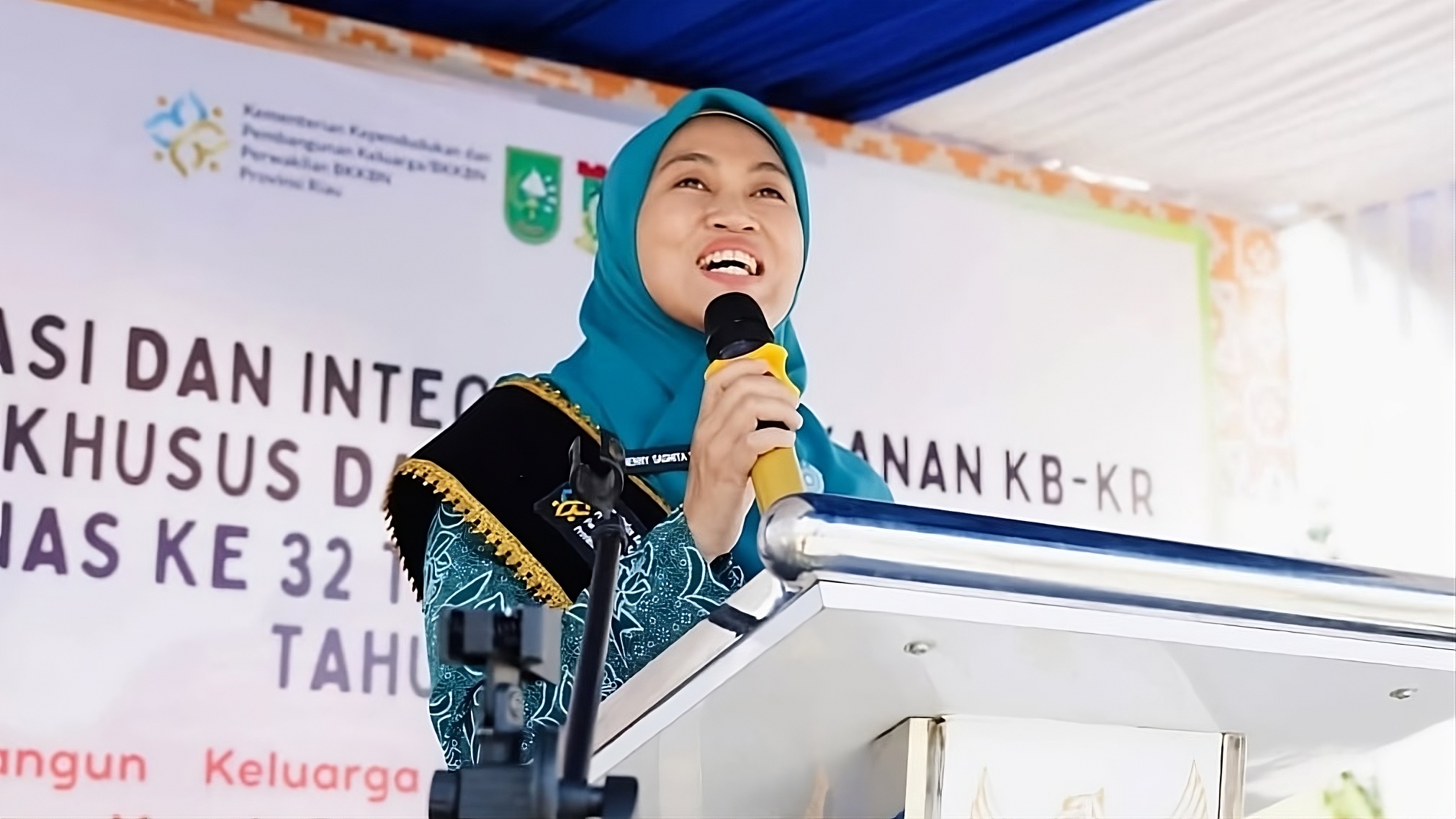 Keluarga Pondasi Kunci Cetak SDM Unggul