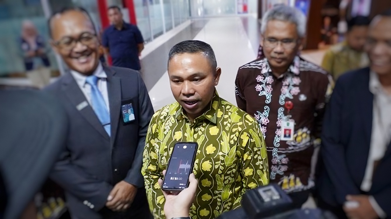 Langkah Strategis Gubri, Relokasi Bandara SSK II