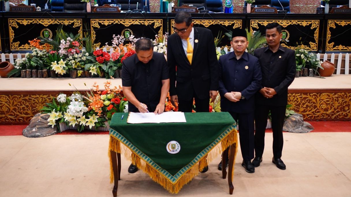 Pengesahan PERDA: Sinergi Eksekutif dan Legislatif Pacu Pembangunan Daerah