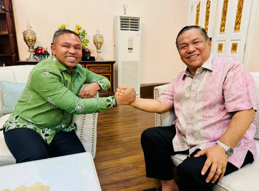 Gubernur dan Wagub Riau Beri Salam Komando di Hadapan Kapolda Tepis Isu Retak