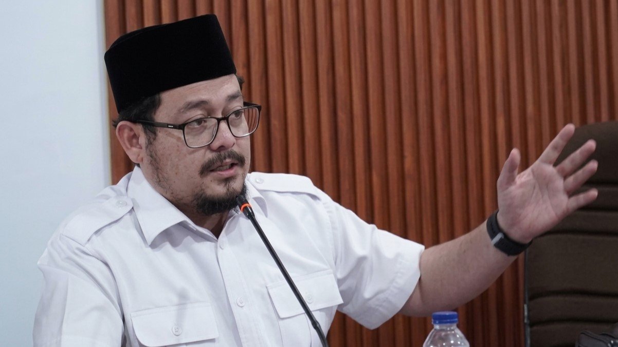 Oka: Jangan Sibuk Pencitraan Bikin atau Poles Pasar Baru